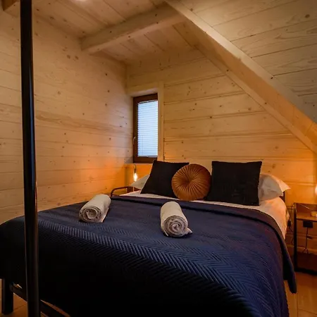 Na Polnej Апартаменты