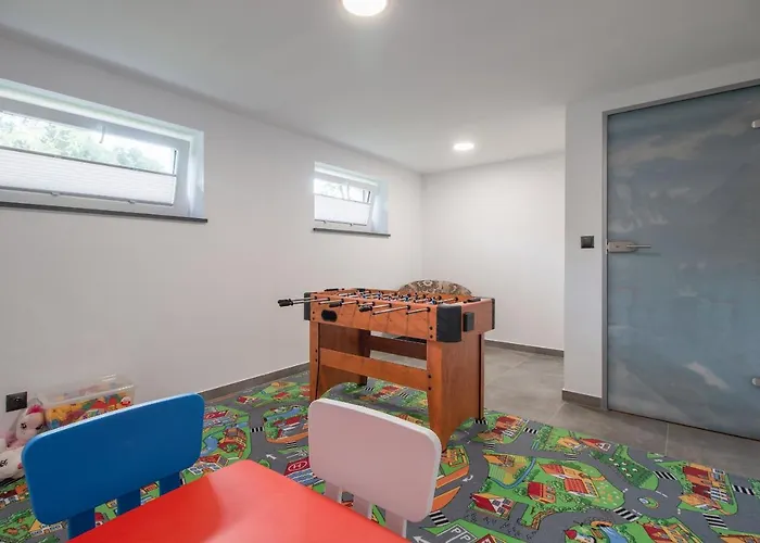 Na Polnej 아파트 *